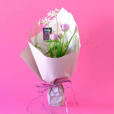 「春を告げるチューリップブーケM」