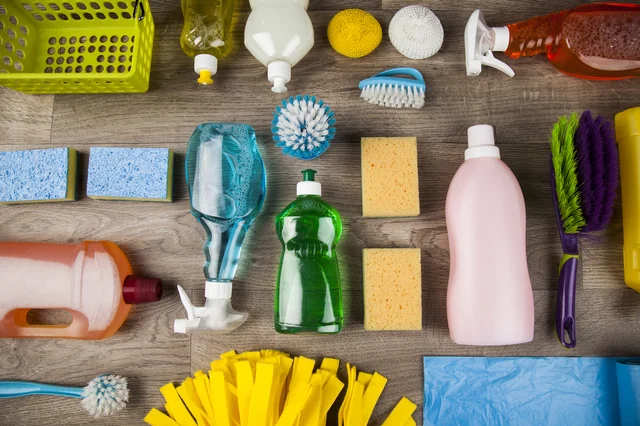 掃除する場所で選ぶ　洗剤の選び方1