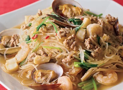 汁までおいしい春雨煮込み