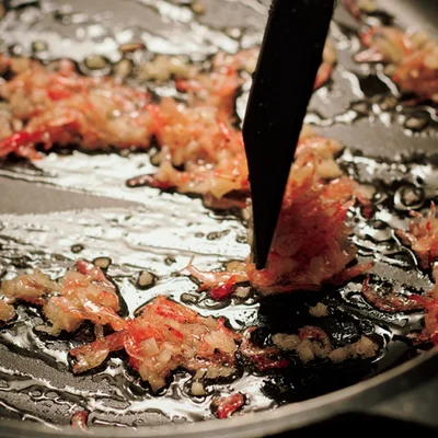 小えびはこがさないように