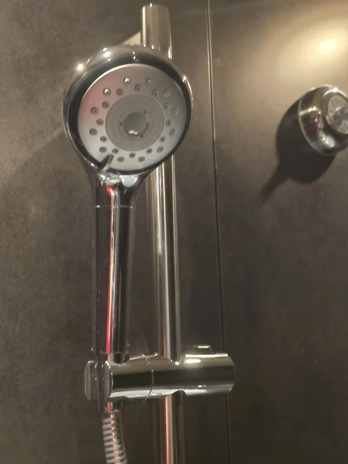 シャワーヘッド