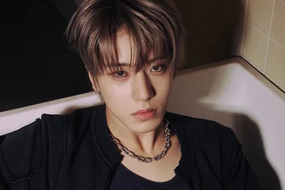 人懐っこい笑顔とその雰囲気でファンからも子犬と称される「CLOSE YOUR EYES」ソン・スンホさん