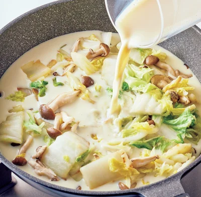 牛乳の代わりに豆乳を使って、脂質を約30％カット！　