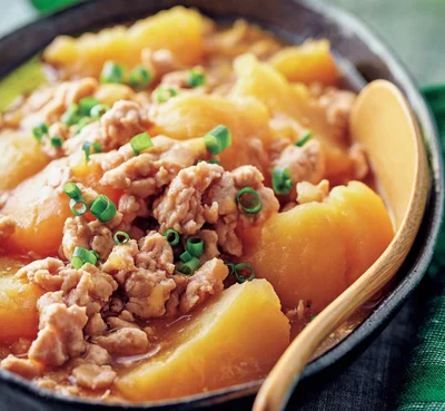 じゃがいもの甘辛そぼろ煮