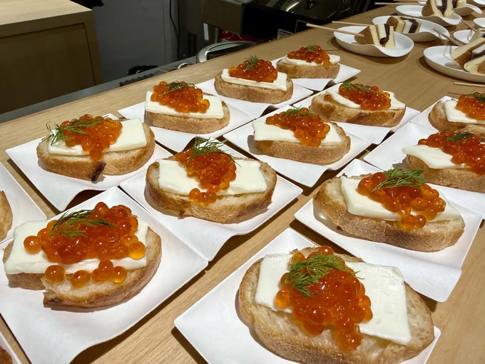 いくらのオープンサンド