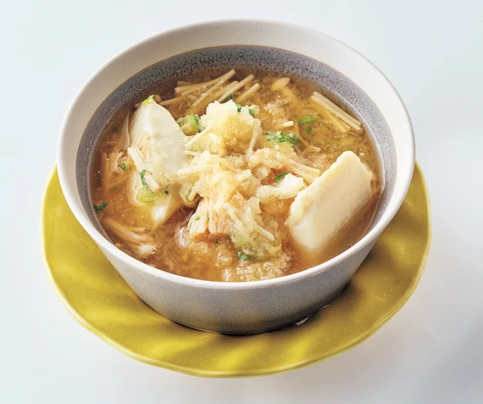 新陳代謝を促しお腹も満足。余った野菜ですぐできホッとスープ3品