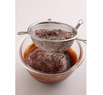 なじむまでよく混ぜる