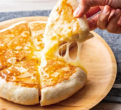 フライパンでチーズナン