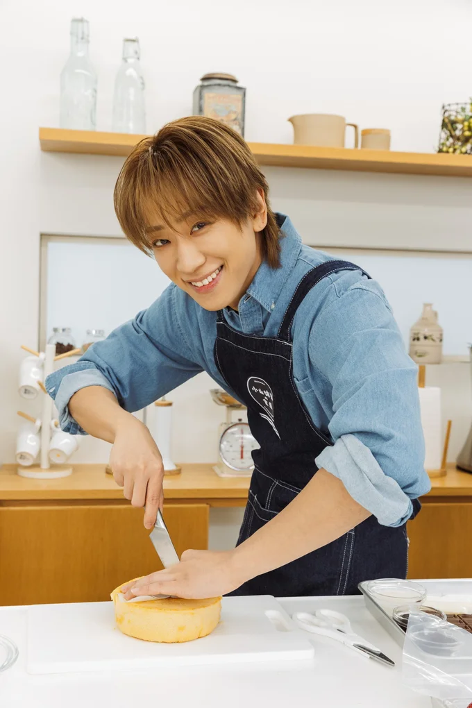 小山さんがうまくハート型にカット…のはずが？