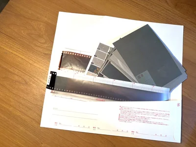 ネガの感じも懐かしくてエモい