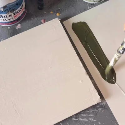 糸にペンキをつける　▶糸をどうする？