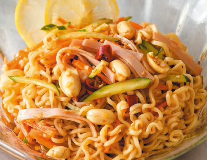 SNSで話題になった創作冷麺