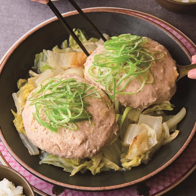 豆腐のおかげでふわふわやさしい口当たり「中華蒸し豆腐バーグ」