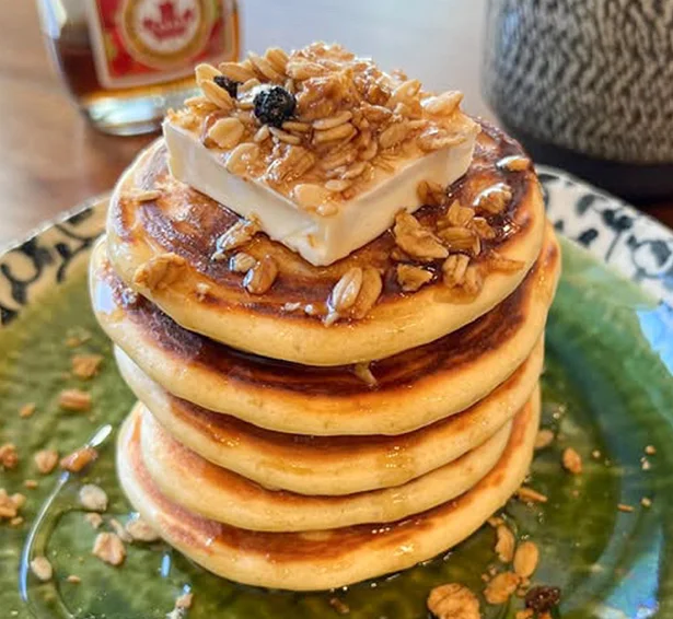 プロテインを混ぜるだけで簡単！おいしくてたんぱく質も補えるスコーン＆パンケーキ