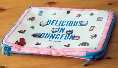 折りたたんだらこの薄さ！