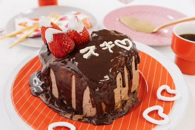 なんちゃってグラサージュがおいしさの決め手です