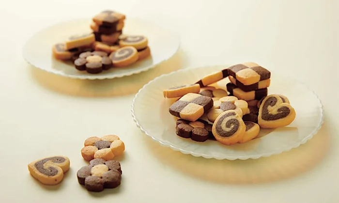 生地はプレーン＆ココア。2色でできるアイスボックスクッキー【不器用さんのためのレシピ】