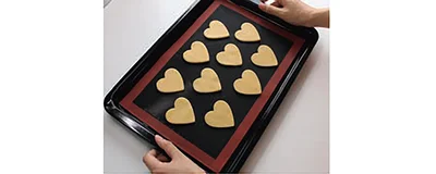 生地は焼く直前まで冷やしておく