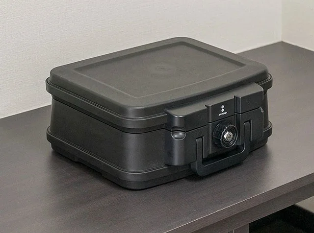 家庭用 耐火金庫 耐水 防水 手提げ 小型 5L A5サイズ