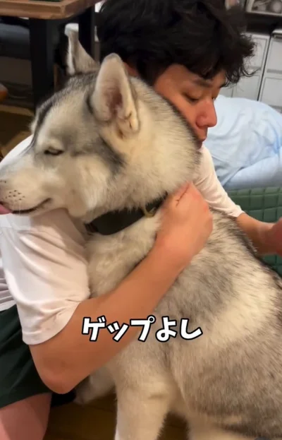 ゲップも忘れずに▶ミルクを見ると…（⇒次へ）