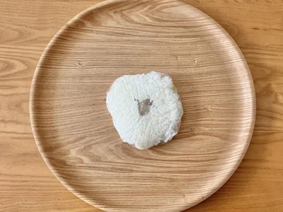 ラップで包めば作業はおしまい！（▶解凍方法は？）