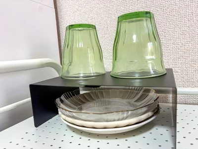 キッチンで役立つブックエンドのじゃない使い方３選（▶手順をチェック）