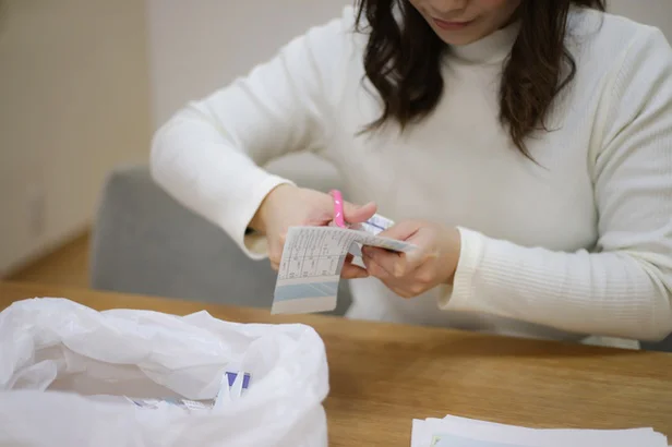 切れ味が悪いハサミを買い替える前に試したい！重曹＋酢を使った簡単テク