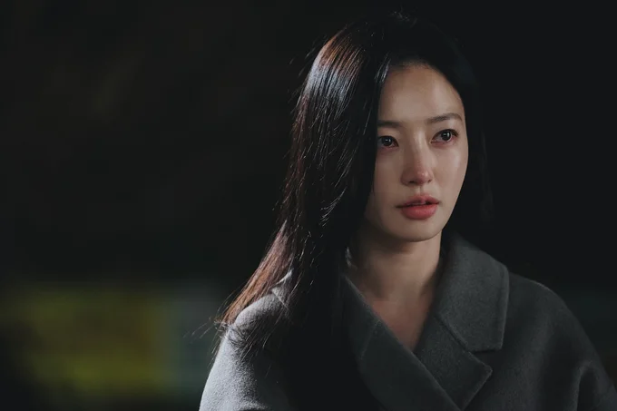 13話_ジヒョクが事故にあった後ジウォンを呼び出したスミン流産したと嘘を…