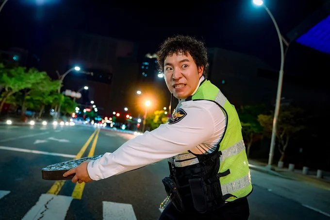 元円盤投げの選手だったことを活かし、警察でも大活躍！？