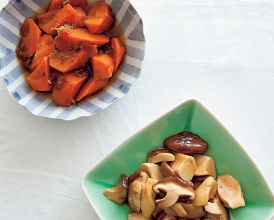 値ごろ野菜に風味食材をプラスするだけ！「にんじんのおかか煮」「きのこのゆずこしょうマリネ」