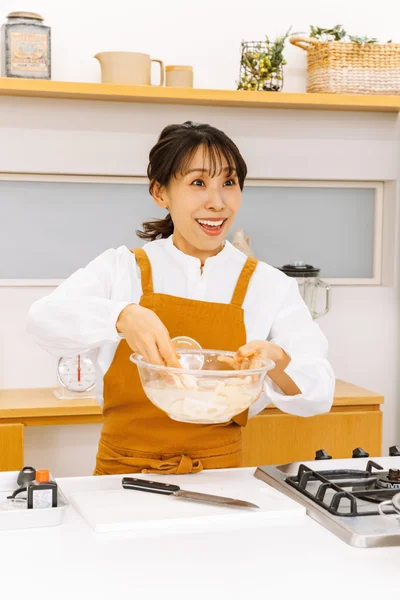 皮付きれんこんの場合は、しっかりと酢水につけて！