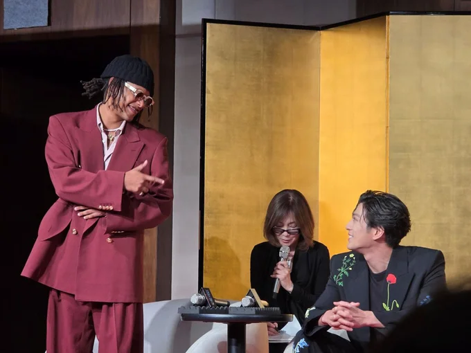 ジェイコブ・ロメロさんは新田真剣佑さんに焼き肉を食べさせてほしいとお願いするのだそう