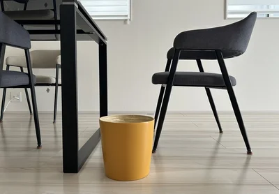 脱・生活感！ゴミ箱からはみ出す袋が消えるクリアファイル活用術