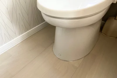 便器の根元　▶どうやって掃除する？