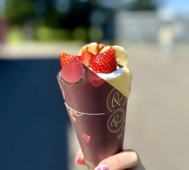 クレープとの違いは?