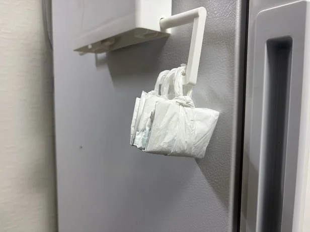冷蔵庫横にかけておくと便利！