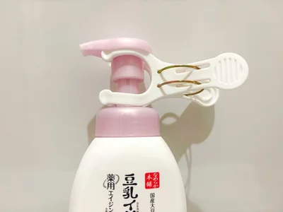 太めのボトルネックは太めの洗濯ばさみを