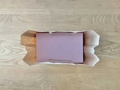 箱を寝かせずに梱包できて好印象！