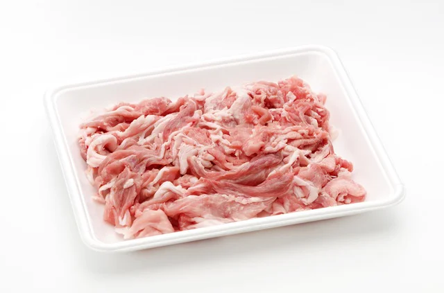 冷凍肉の新常識？アルミホイルで解凍を時短＆新鮮さをキープする裏ワザ！