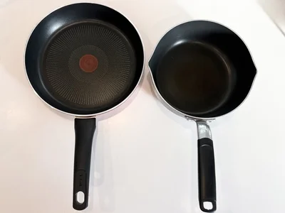 解凍時はフライパンを２つ用意（▶次へ）