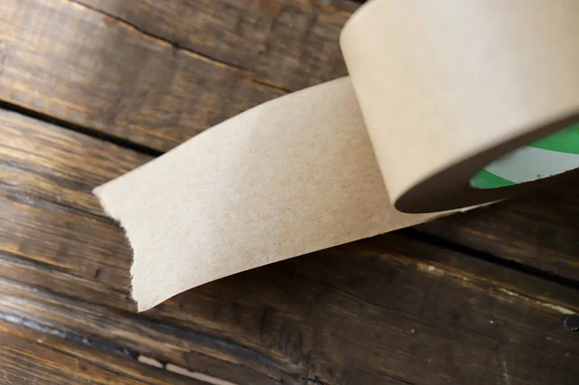 もうハサミはいらない！手だけでクラフトテープをキレイに切る方法