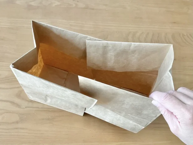 片方の切り口にもう一方を差し込むようにして…（▶次へ）