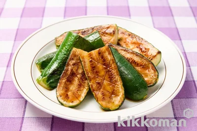 ズッキーニのしぼ生ステーキ