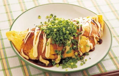 人気メニューに麺を加えてボリュームアップ「もやしのとん平焼きそば」