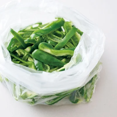 「ピーマン」をまとめ切り