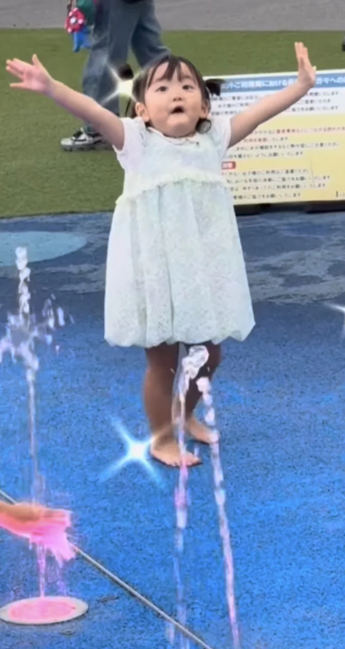 大成功よ！▶表情豊かでおちゃめ（⇒次へ）