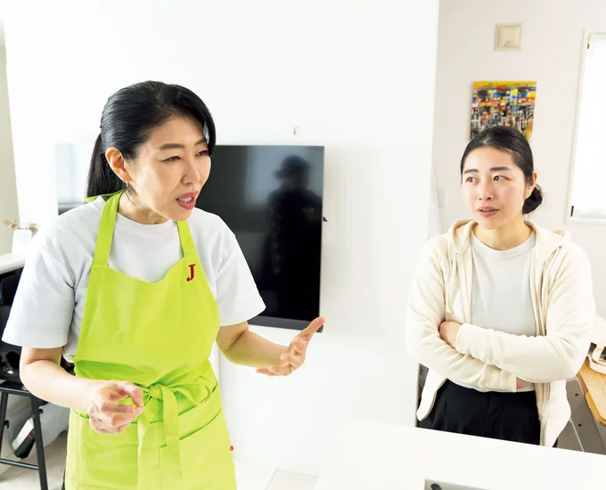 忙しい中でキッチンの片づけと掃除の手間を減らせたらもっと家族との時間を過ごせるわ 旦那さんとも楽しく料理できるようになるわね!