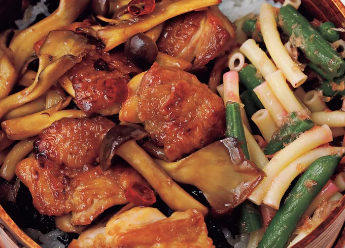 とりときのこのきんぴら弁当