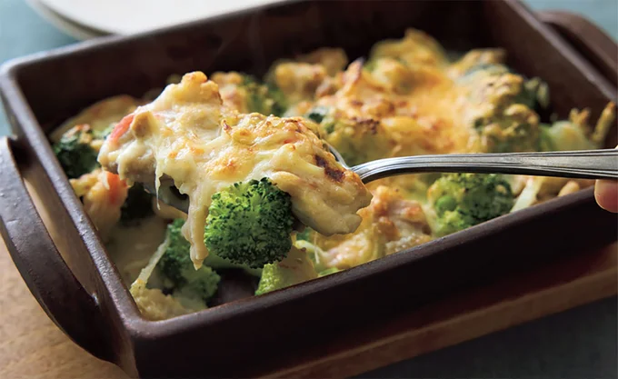 「ブロッコリーと鶏肉のグラタン」