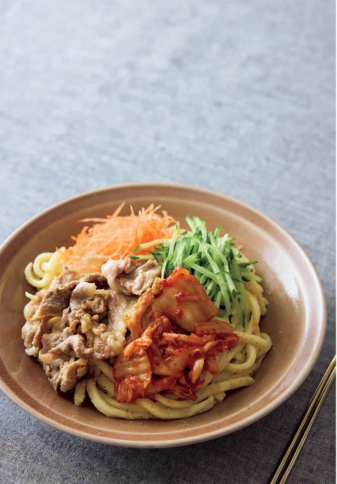 みそ入りの濃厚なごまだれでどうぞ！